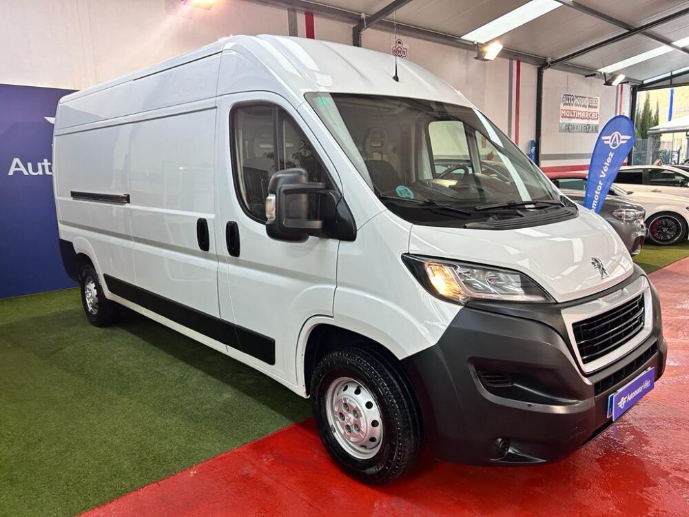 PEUGEOT BOXER 335 L3H2 BLUE HDI 130CV Automotor Vélez